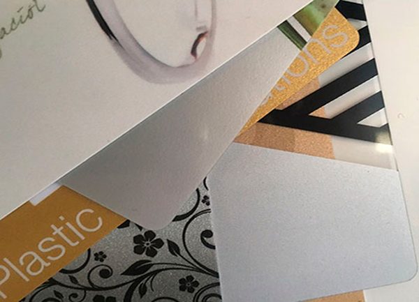 Tarjetas pvc tintas-metalicas