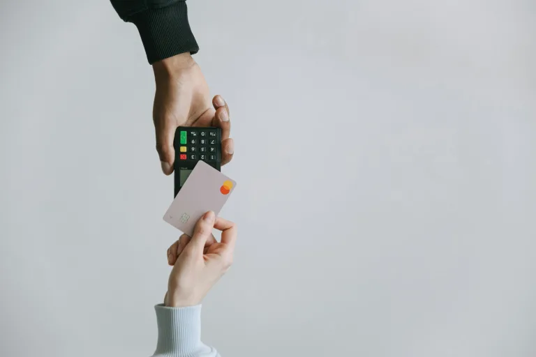 7. Impresión de tarjetas con chip RFID